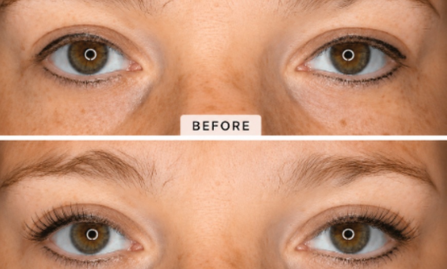Image 5: Enhance Your Natural Lashes w/ Professional Eyelash Tinting or Lifting