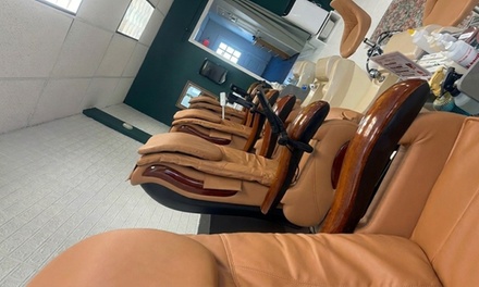 Regular pedicure - Meet Nails And Spa No 2