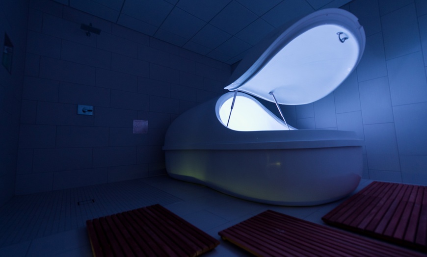 Image 3: Experience Ultimate Relaxation with 1 or 3 Float Tank Sessions