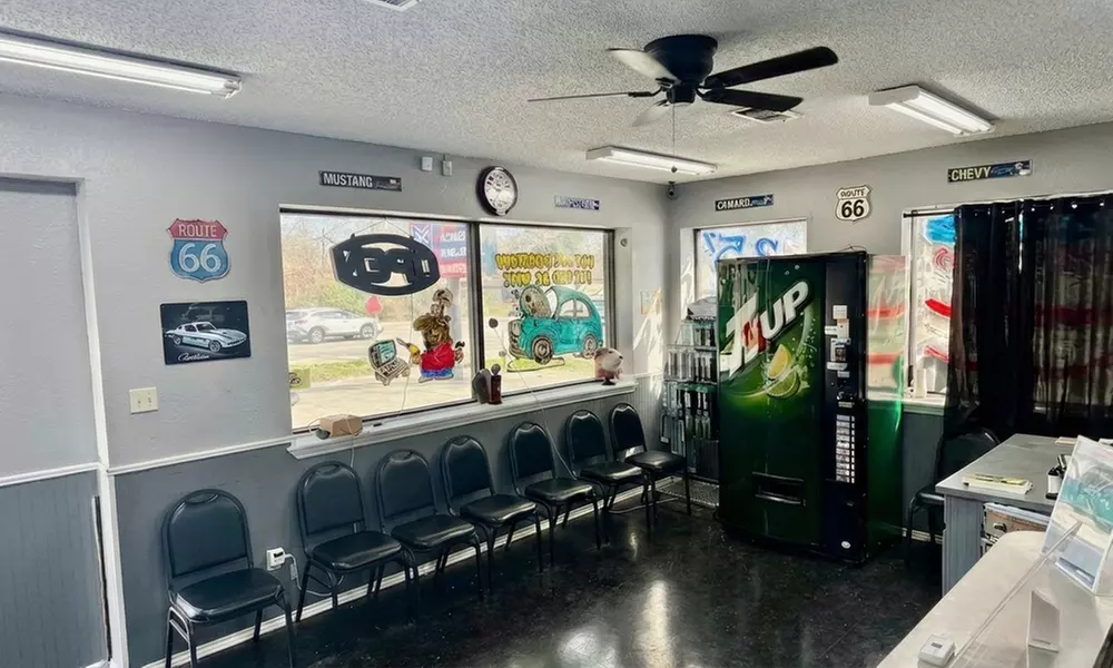 Quality Oil Change - Full Synthetic or Blend Oil Change Service