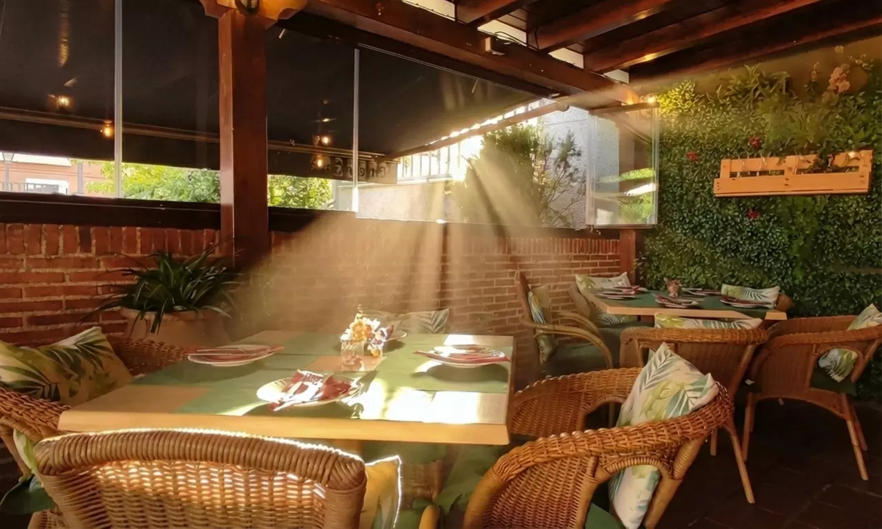 Experiencia gourmet española: menú degustación para 2 o 4 personas