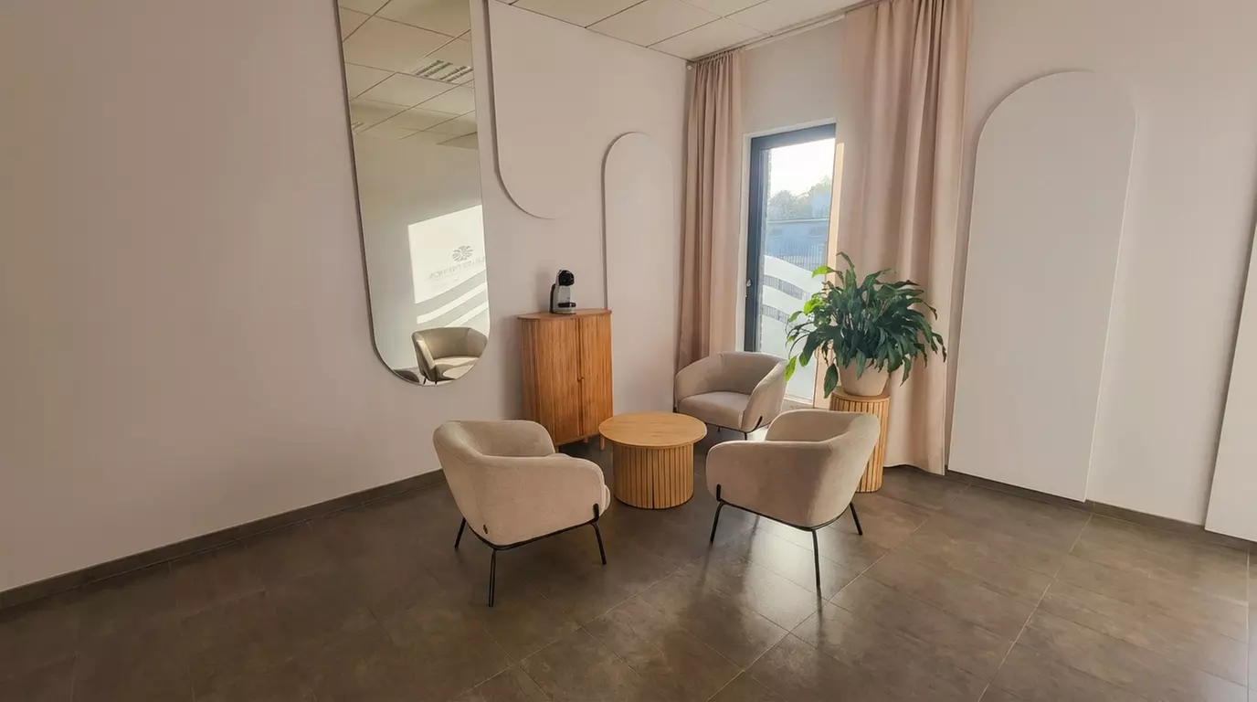 Depilacja laserowa SHR na wybrane partie ciała: 3 lub 6 zabiegów