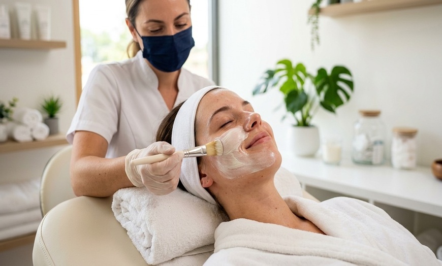 Image 6: 50 or 80 Min Full Body Relaxation Massage & Face Mask (1 or 2 People)