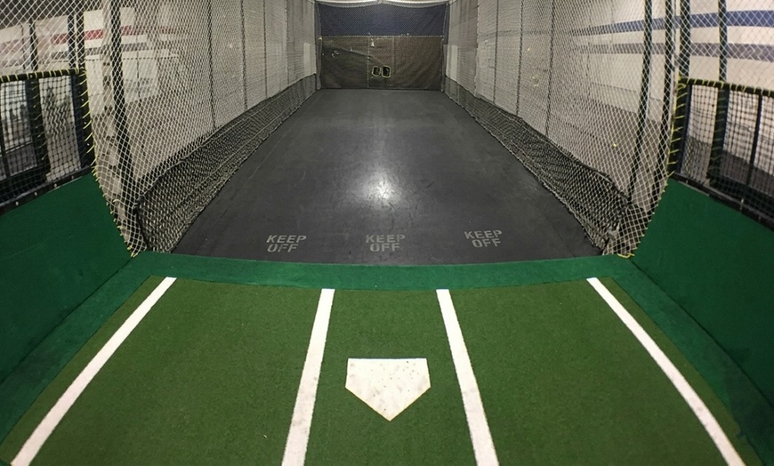 Image 3: Batting Cage Pitches and Great Vibes in San Francisco Area