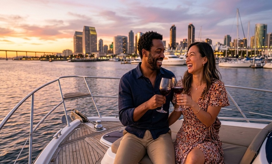 Image 2: Dinner Cruises from Flagship Cruises & Events