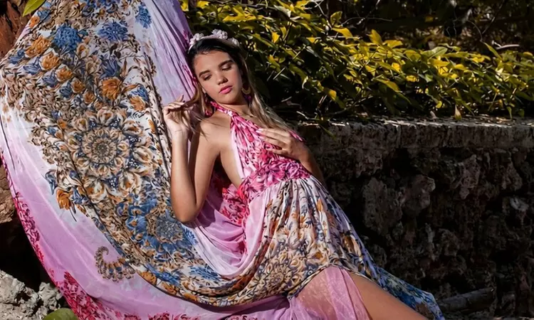 Sesión de fotos de quinceañera con 20 fotos editadas y una ampliación