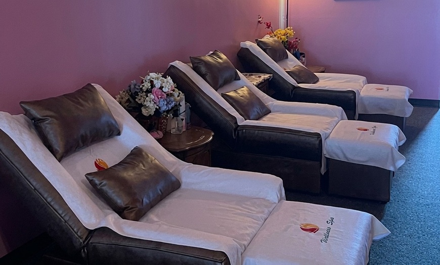 Image 7: One 60- or 90-Minute Couples Deep Tissue or Swedish Massage Package