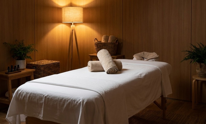 Image 8: 60 Min Deep Tissue, Swedish, Hot Stone or Aromatherapy Massage for One