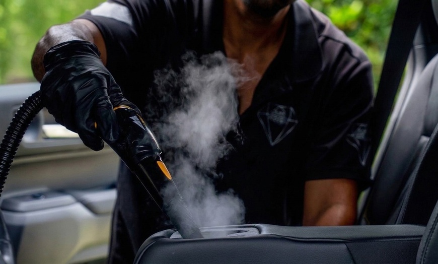 Image 6: Detailing or One-Step Paint Correction for Crossover or 2-Row SUV