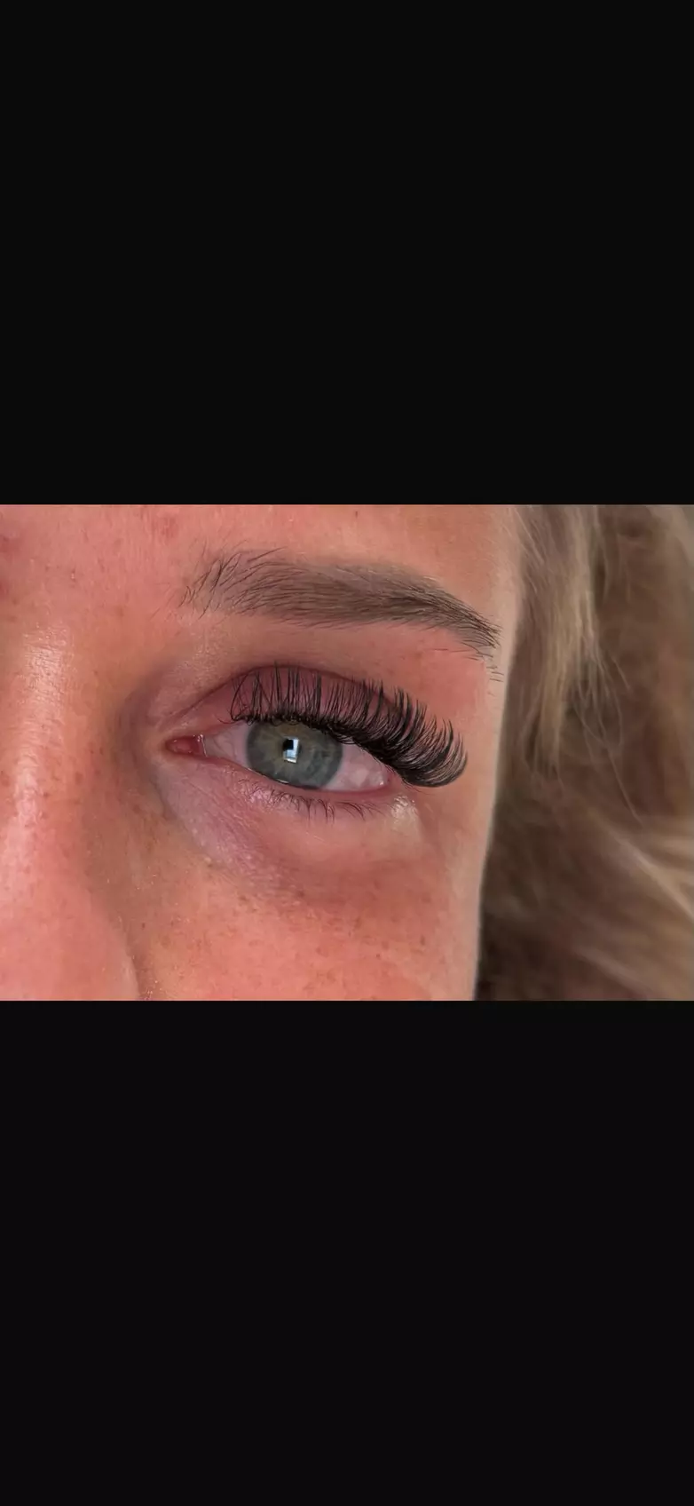 Elegantie of glamour met een professionele set wimpers naar keuze