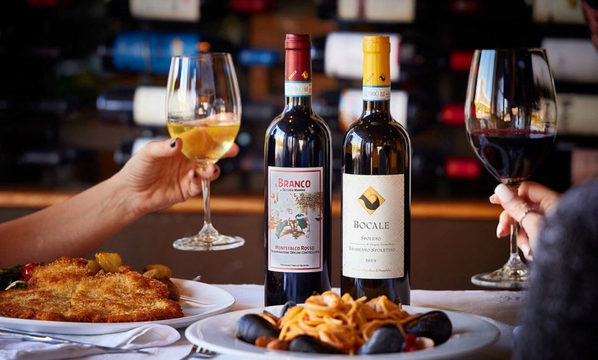 Image 2: Pasta Dinner for 2 or 4 with Wine or Dining Credit at Osteria Mamma