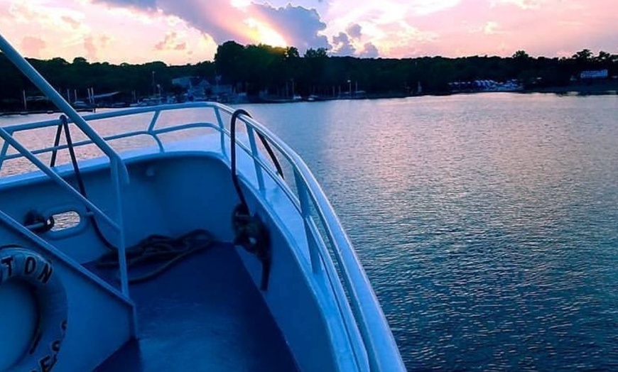 Image 5: Fajita & Margarita River Cruise – Scenic St. Croix Views