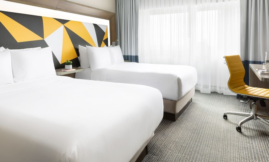 Image 18: Times Square Hotel with Rooftop Bar, NYC