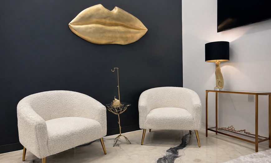 Image 4: PDO Threadlift with Choice of 4, 6, or 8 Threads for a Youthful Look