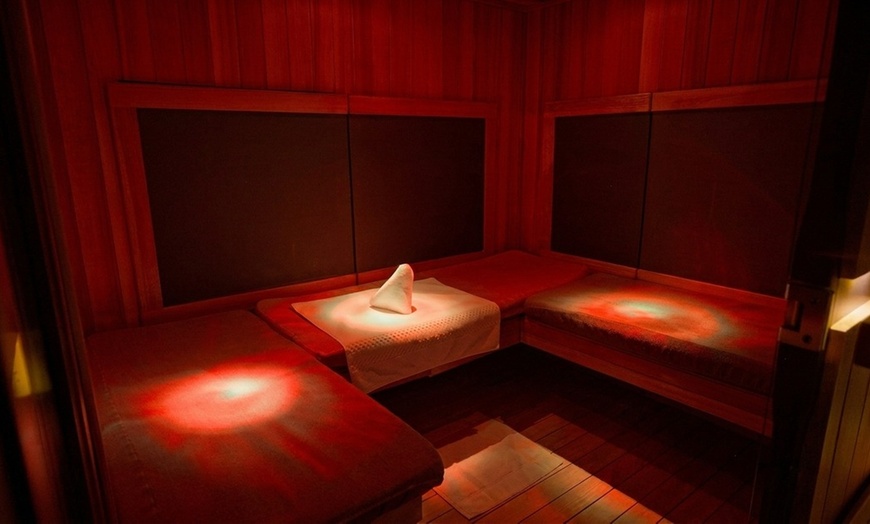 Image 3: 45-Minute Salt Cave Session for Groups and Individuals