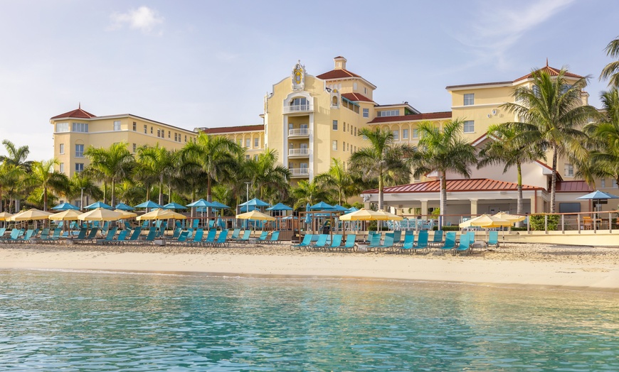 Image 39: Oceanfront escape near shopping, dining, and cruise port