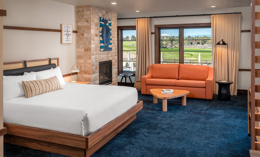 Image 11: Bend Oregon Golf & Wellness Resort near Smith Rock