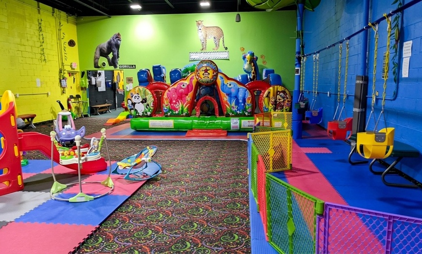 Image 3: Children's Indoor Playground Fun in New England