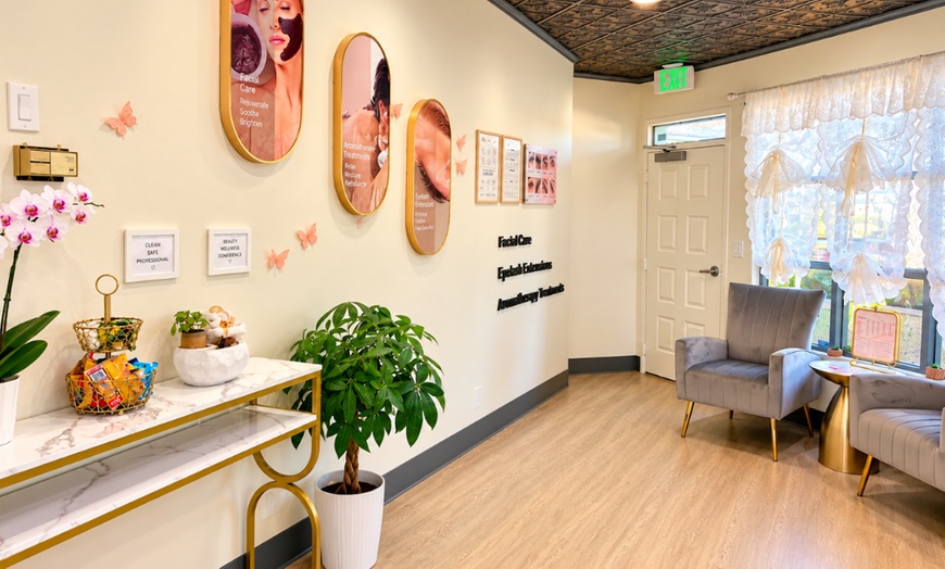 Image 3: Stress Relief & Relaxation Massages with Aromatherapy (45-90 Min)