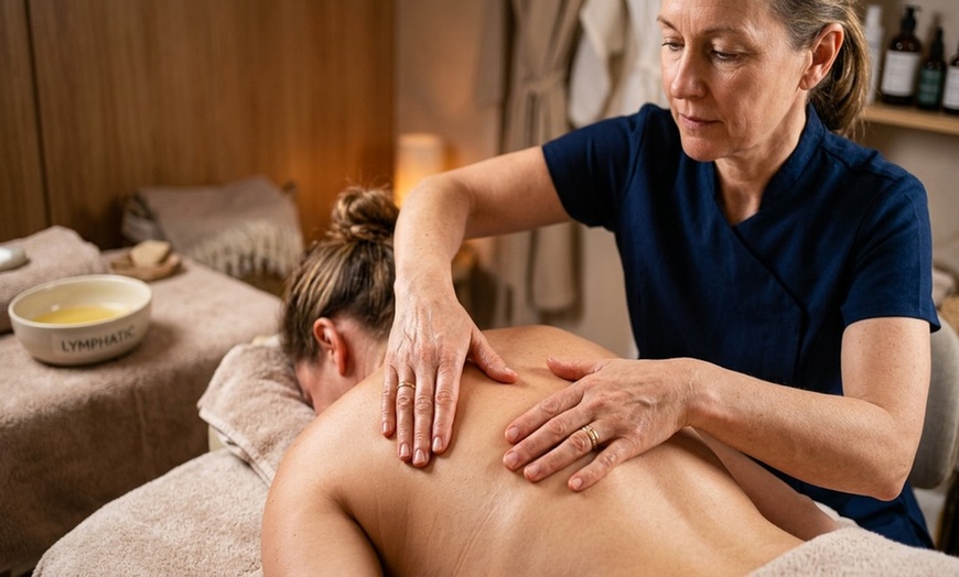 Image 4: 60-Minute Lymphatic Drainage Compression Massage Session