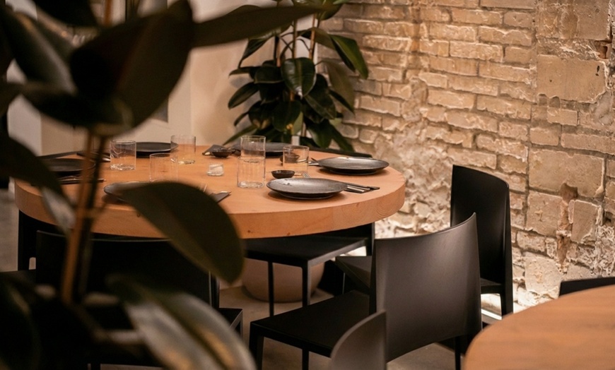 Image 8: Menú degustación panasiático con cóctel y postre para 2 o 4 personas