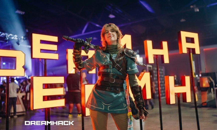 Image 2: DreamHack Atlanta: Immersive Gaming & Esports Festival