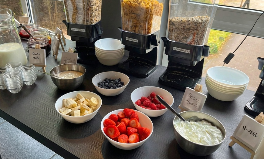 Image 6: Brunch inkl. Filterkaffee & frischer Orangensaft für 2 oder 4 Personen