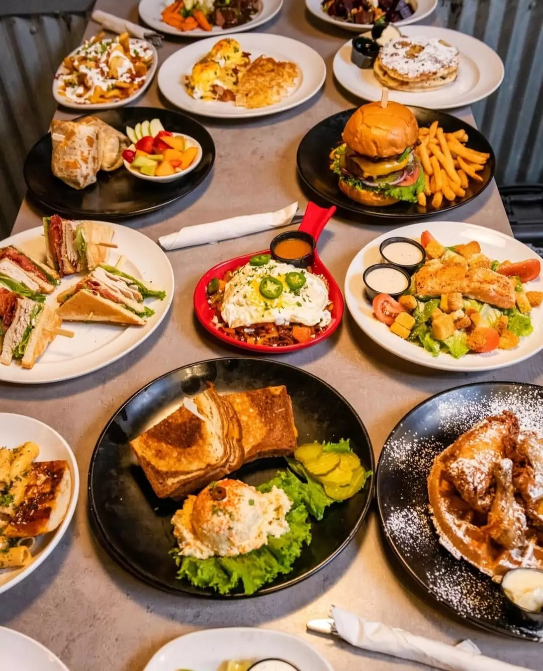 Brunch for 2, 3, 4 (2, 3, 4 Entrees and 2, 3, 4 Brunch Cocktails)