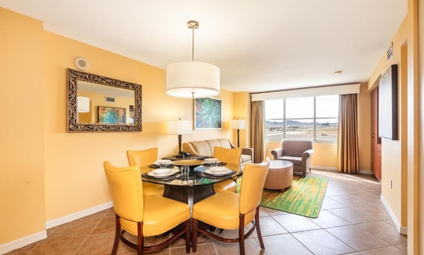 Image 31: Las Vegas Suite Resort with 5 Pools near the Strip