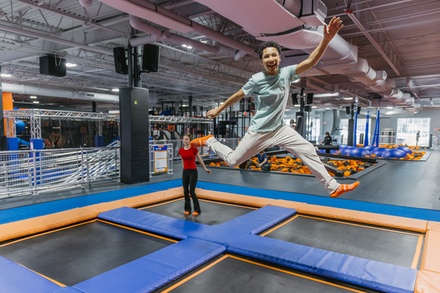 90-Minute Jump Pass for 1 Person, valid Any Day - Sky Zone - Waldorf