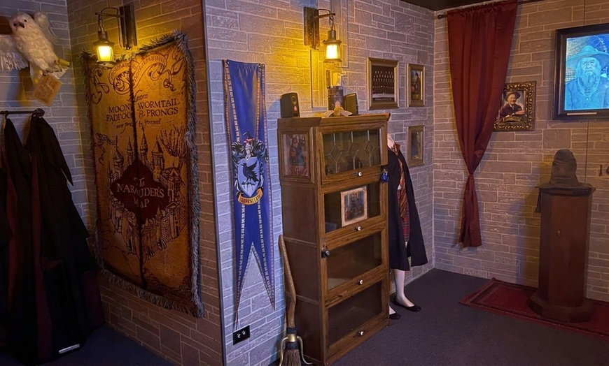 Image 7: Private Escape Games with Epic Stories in Hoffman Estates
