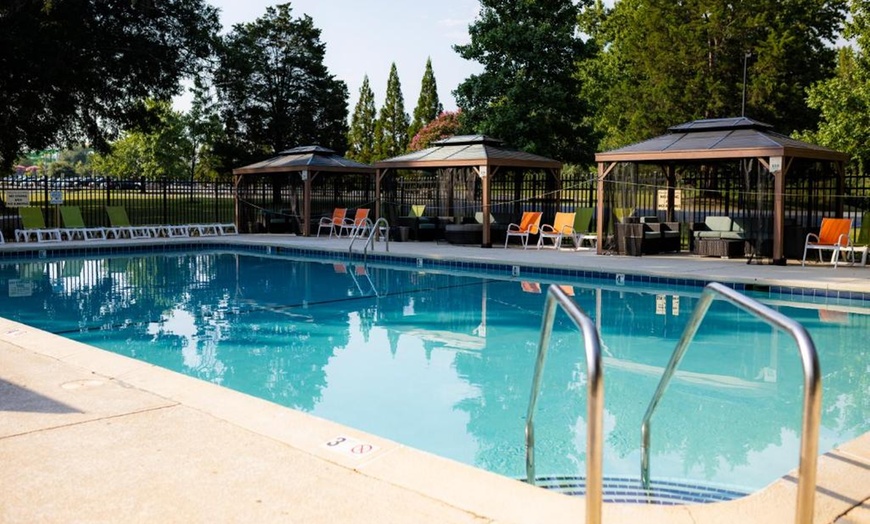 Image 5: Cabin Resort Next to Carowinds in Charlotte NC