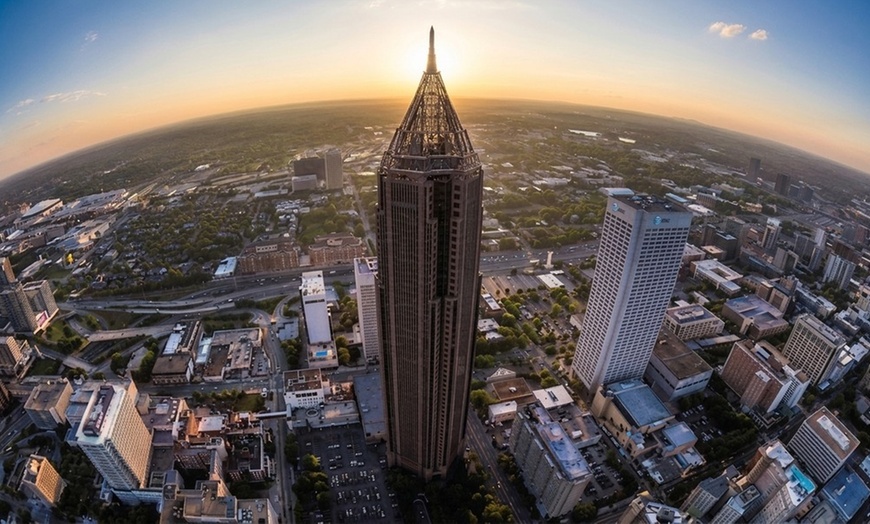 Image 4: Atlanta Helicopter Tours with Dinner Voucher