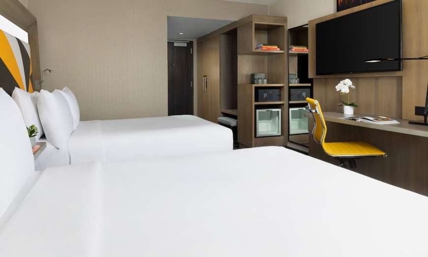 Image 15: Times Square Hotel with Rooftop Bar, NYC