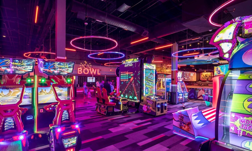 Image 7: Bowling (Shoes included) for Easy Fun with Friends at Lucky Strike