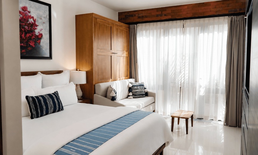 Image 12: Flamboyan Hotel & Residences: Hotel Stay with Rooftop & Restaurant