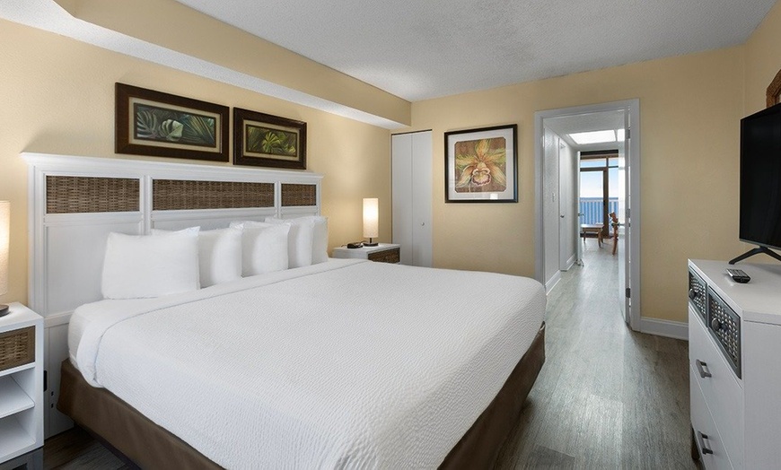 Image 19: Myrtle Beach Oceanfront Resort with Pools & Lazy Rivers