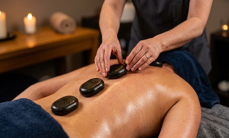 Image 4: Deep Tissue Oxygen Massage™ & CRYOTherapy with Hot Stones 