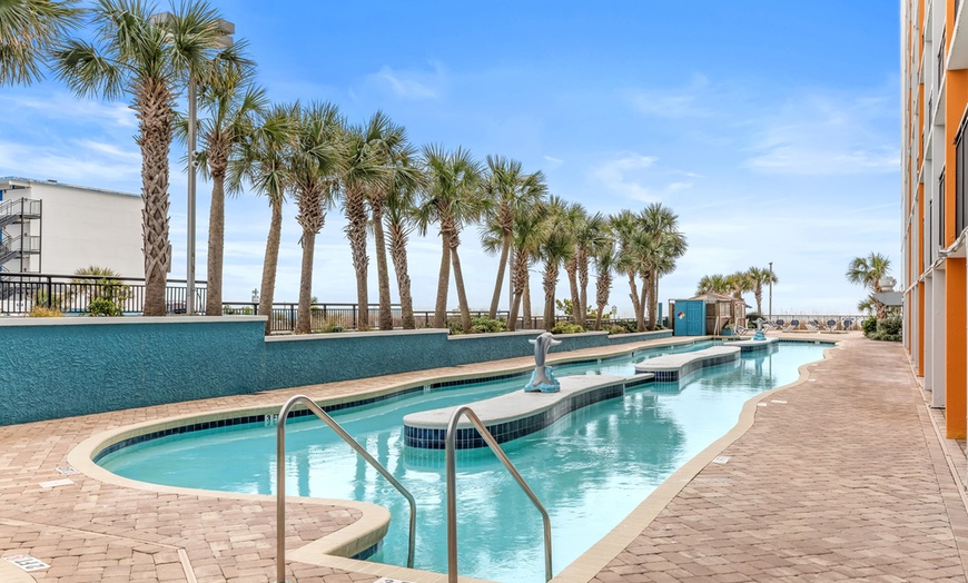 Image 30: Myrtle Beach Oceanfront Resort with Waterpark