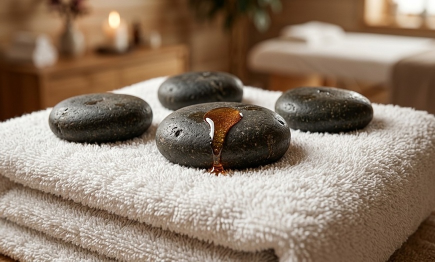 Image 6: 60 & 90-Min Swedish or 90-Min Hot Stone Massages with Hot Towels