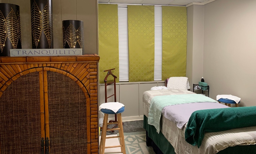 Image 2: One, Two or Three 60 Min Massage-Choice of Swedish, Deep Tissue & More