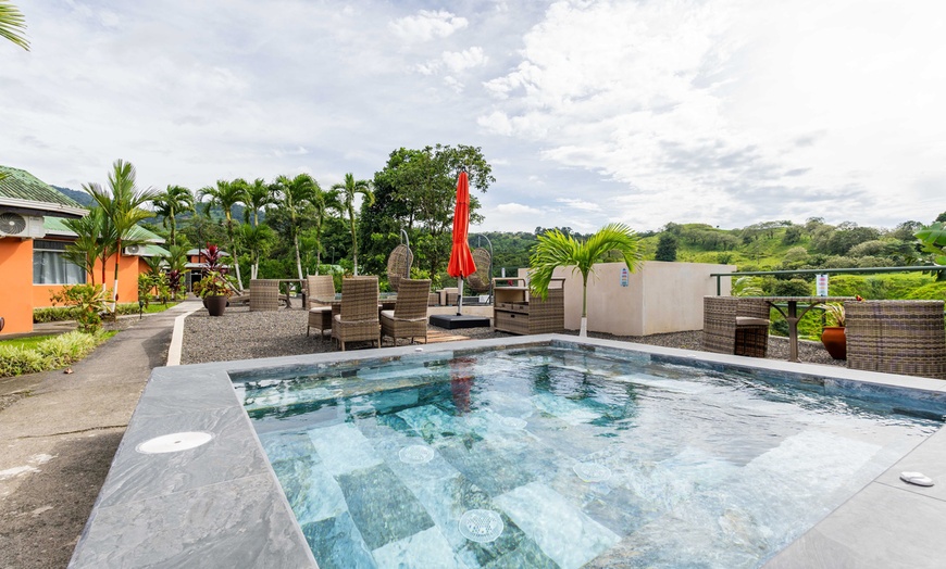 Image 2: ✈ Costa Rica: 6-Night Trip with Flights, Hotels & Rental Car