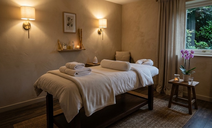 Image 5: 50-Minute Therapeutic Body Massage with Hot Stone and Essential Oil Treatment for 1 or a Couple. Save Up to 54%