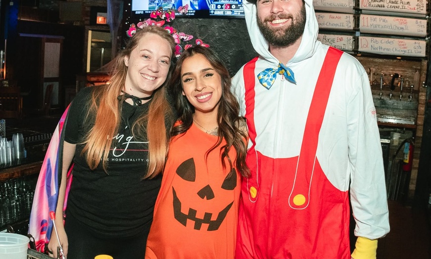 Image 32: Explore Chicago's Halloween Bar Crawl with VIP Deals