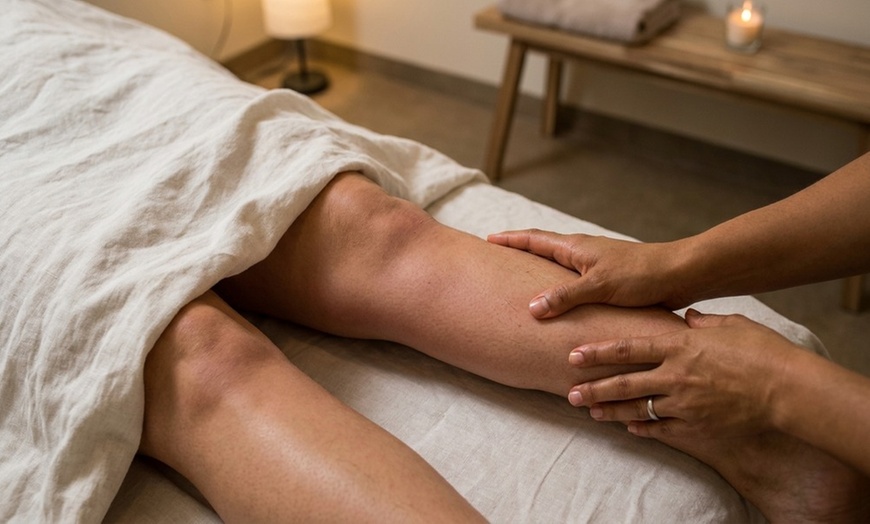 Image 8: Single or Couples 60-Min Deluxe Body Massage w/ Hot stone treatment 