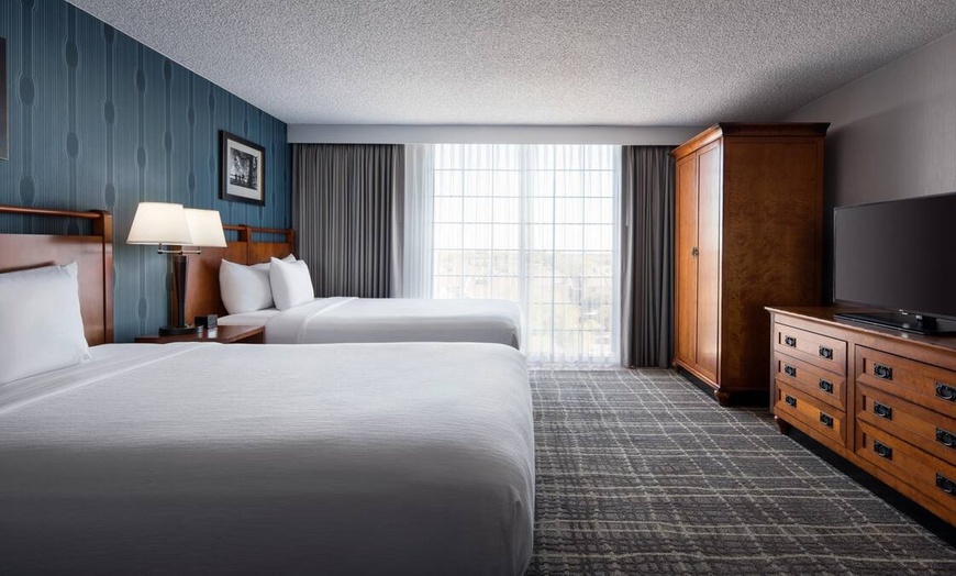 Image 25: Austin All-Suites Hotel with Free Breakfast