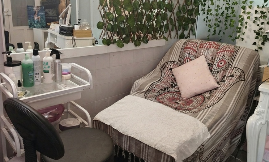 Image 2: Radiofrecuencia facial INDIBA con masaje o maderoterapia facial