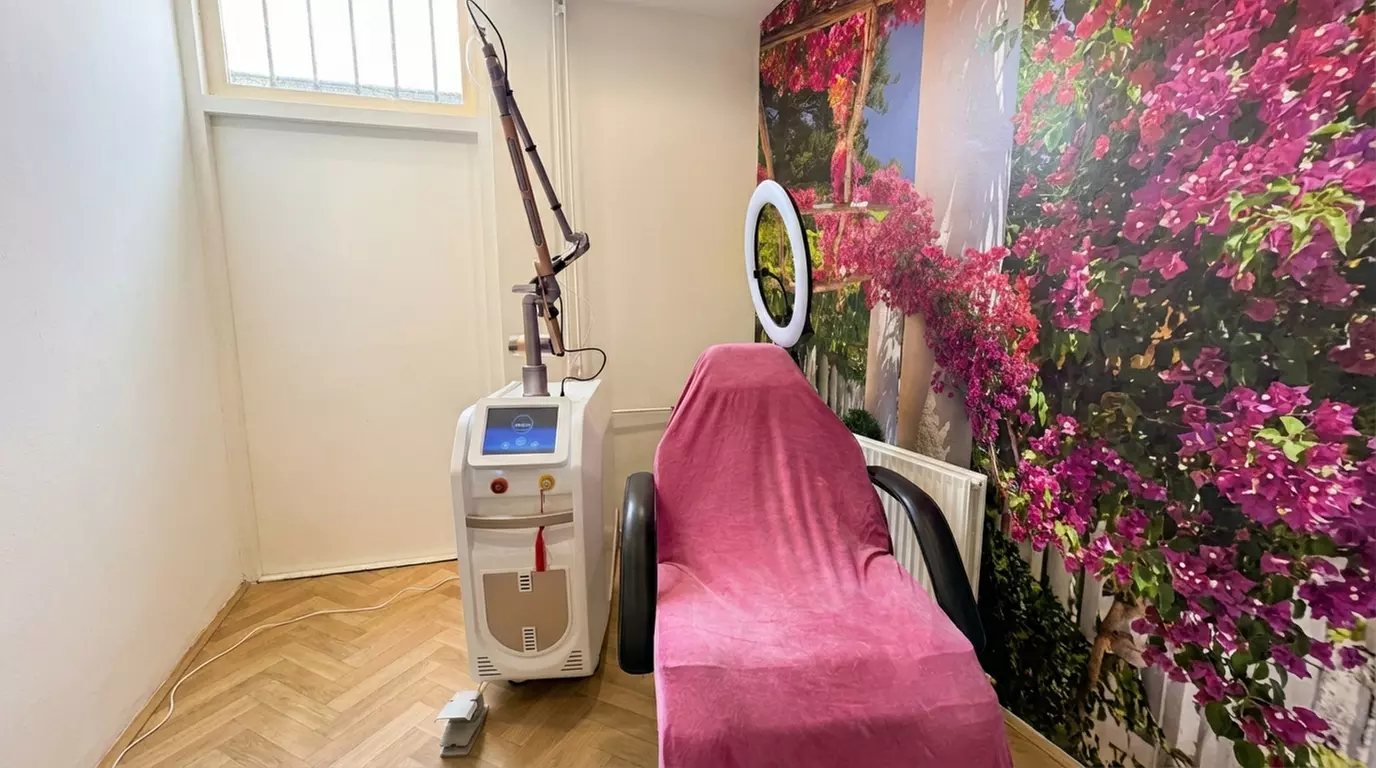 Laat een tattoo verwijderen van 11-50 cm²: 1 of 3 laserbehandelingen