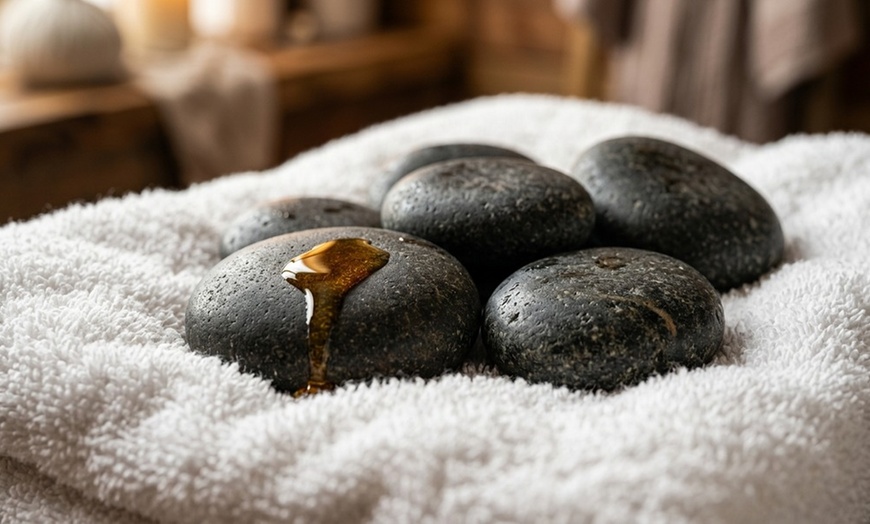 Image 4: 50-Min or 70-Min Swedish Massage by Skilled Therapists