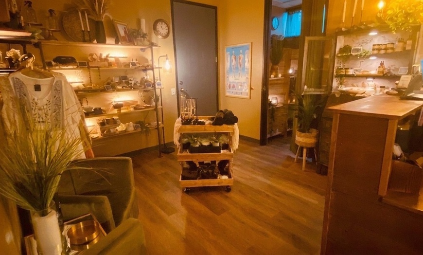 Image 3: Customized Full Body and Lymphatic Face Massage Packages